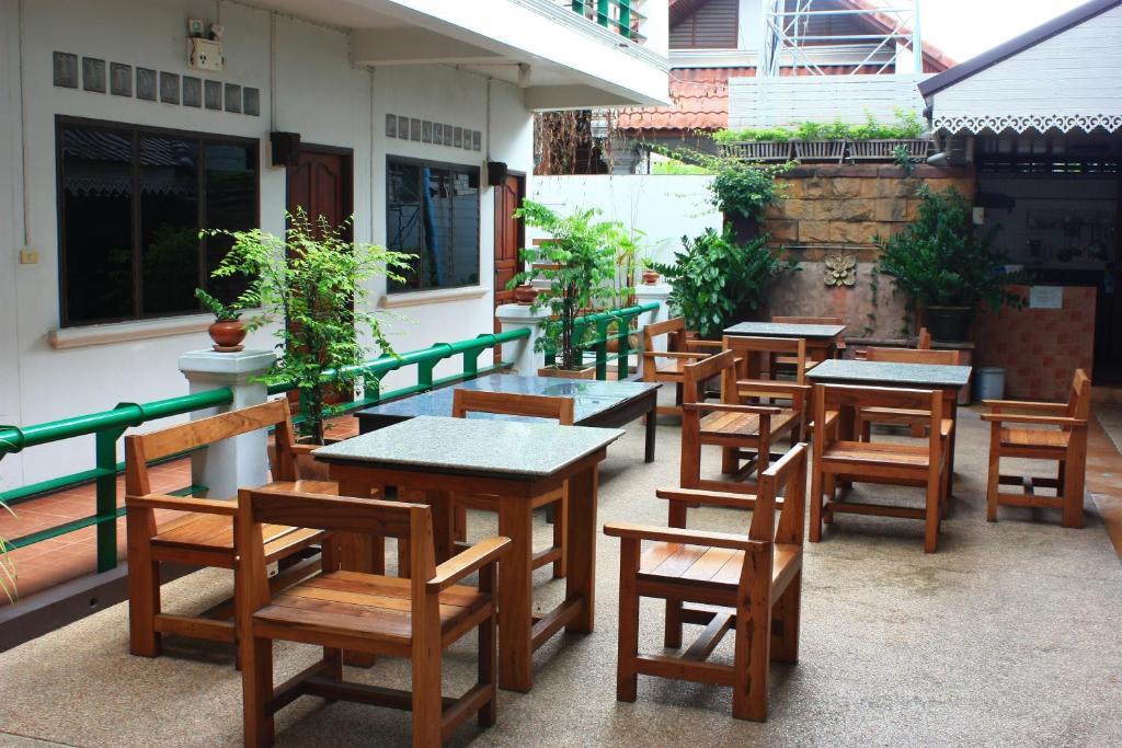 Tri Gong Hotel - SHA Extra Plus Chiang Mai Esterno foto